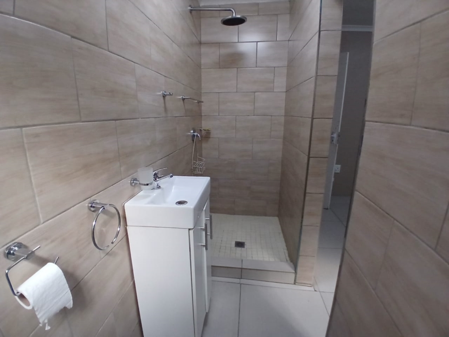 3 Bedroom Property for Sale in Fairdale Western Cape